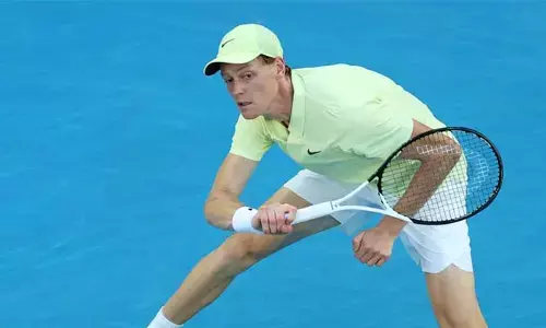 Australian Open : ప్రీక్వార్టర్స్‌కు దూసుకెళ్లిన సిన్నర్, స్వైటెక్