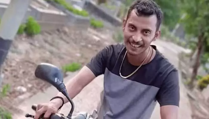 Sanjay Roy : సంజయ్ రాయ్ తల్లి సంచలన వ్యాఖ్యలు Sanjay Roy : సంజయ్ రాయ్ తల్లి సంచలన వ్యాఖ్యలు