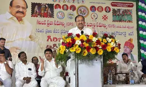 Venkaiah Naidu: ప్రస్తుత ప్రభుత్వం వారికి అన్నీ అవకాశాలు  కల్పిస్తోంది..