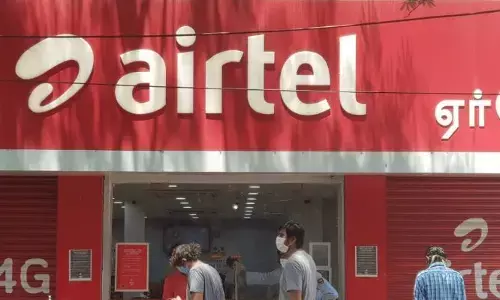 Airtel:  కోట్లాది మంది మొబైల్ యూజర్లకు ఎయిర్‎టెల్ వార్నింగ్.. వాటికి దూరంగా ఉండాలని హెచ్చరిక