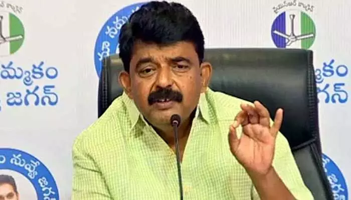 High Court: పేర్ని నానికి రిలీఫ్.. ముందస్తు బెయిల్పై కీలక ఆదేశాలు High Court: పేర్ని నానికి రిలీఫ్.. ముందస్తు బెయిల్పై కీలక ఆదేశాలు