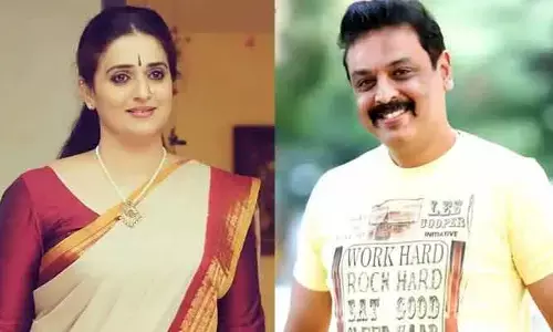 Naresh-Pavitra: మళ్లీ వార్తల్లోకి పవిత్ర-నరేష్.. ఆమె వచ్చాకే నా జీవితం ఇలా అయిందంటూ ఇంట్రెస్టింగ్ కామెంట్స్!