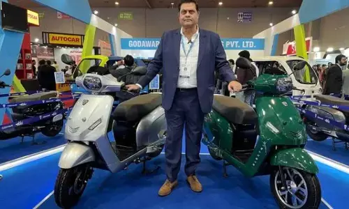 Auto Expo 2025: ఆటో ఎక్స్‌పోలో కొత్త స్కూటర్లు లాంచ్‌.. మీకు సూట్ అయ్యే బైక్స్ ఇవే!