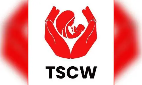 CC Cameras Incident: మహిళా కమిషన్ ఎదుట హాజరైన CMR కాలేజీ బృందం