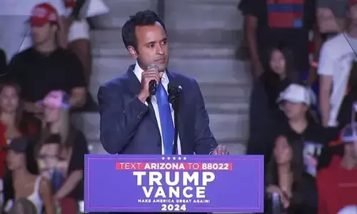 Vivek Ramaswamy : డోజ్ బాధ్యతల నుంచి తప్పుకున్న వివేక్.. ఆ ఎన్నికల కోసమేనా..!