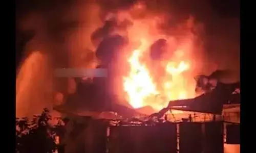 Fire Accident: ఆయిల్ కంపెనీలో పేలిన బాయిలర్.. భారీగా ఎగసిపడుతోన్న మంటలు
