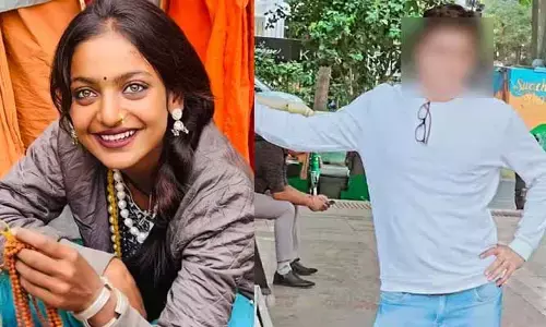 Monalisa: తేనె కళ్ల సుందరి మోనాలిసాకు సినిమా ఆఫర్ ప్రకటించిన బాలీవుడ్ స్టార్ డైరెక్టర్