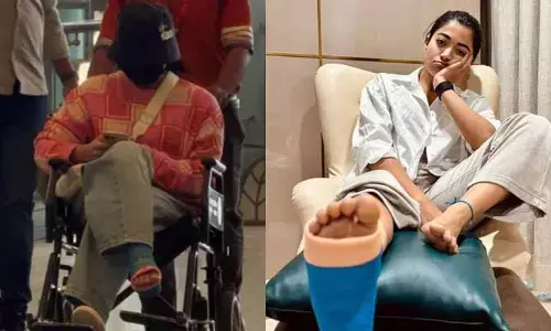 వీల్ చైర్‌లో రష్మిక మందన్న.. ఈ సిట్యూవేషన్‌లో నిన్ను చూడలేకపోతున్నామంటున్న ఫ్యాన్స్
