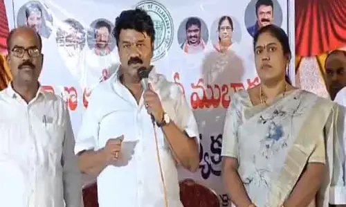 Talasani : తులం బంగారం ఎక్కడ..? : మాజీ మంత్రి తలసాని