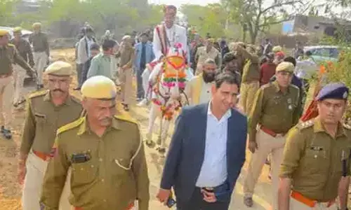 భారీ బందోబస్తు నడుమ వరుడి ఊరేగింపు.. భద్రత కోసం ఏకంగా 400 మంది పోలీసులు
