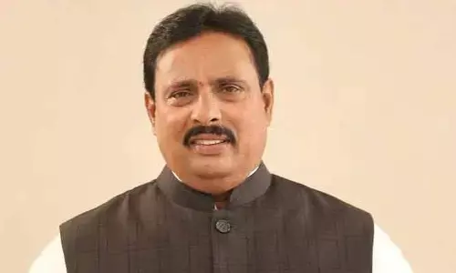 Hyd: ఎమ్మెల్యే దానం మళ్లీ హల్ చల్.. కూల్చివేతలను అడ్డుకుని అధికారులపై ఆగ్రహం