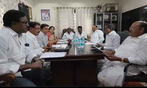 BRS : రైతు ఆత్మహత్యలపై బీఆర్ఎస్ కమిటీ భేటీ!