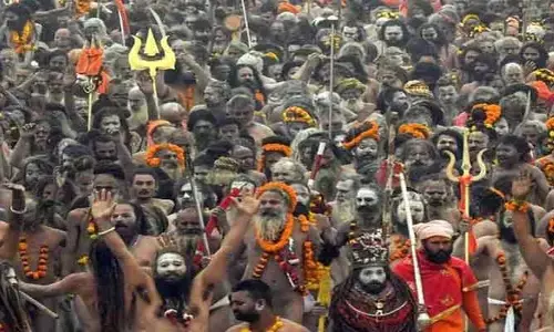 నాగ సాధువుల గురించి ఈ ఆసక్తికర విషయాలు మీకు తెలుసా?
