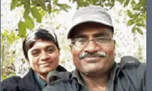 Chalapati encounter: భార్యతో దిగిన సెల్పీనే పట్టించిందా? చలపతి పోలికల వెనుక సంచలన విషయాలు
