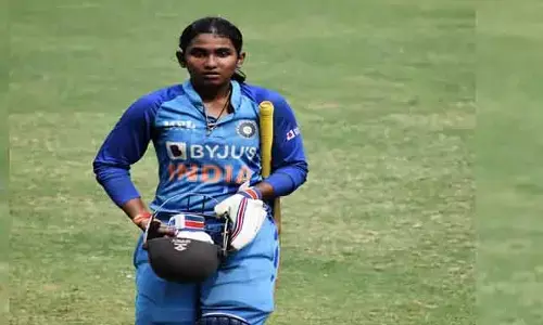 Under-19 World Cup: అండర్ 19 వరల్డ్ కప్ లో శ్రీలంకకు 119పరుగుల టార్గెట్