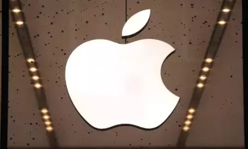 iPhone: ఐఫోన్ అప్‌డేట్‌లో సమస్యలు.. యాపిల్‌కి సీసీపీఏ నోటీసులు