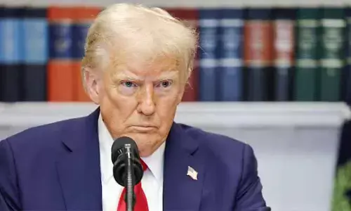 Donald Trump: బర్త్ సిటిజన్‌షిప్‌ రద్దు ఆదేశాలు నిలిపివేత.. డొనాల్డ్ ట్రంప్ కీలక నిర్ణయం