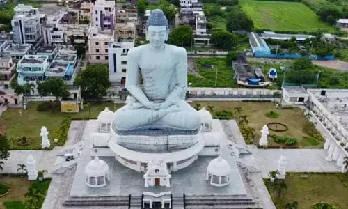 Amaravati: ఒకటనుకుంటే.. ఇంకోటి జరిగింది..!