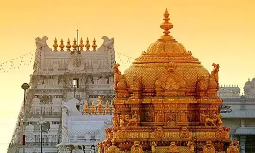 Tirumala Samacharam: తిరుమలలో భక్తుల రద్దీ సాధారణం.. శ్రీవారి దర్శనానికి ఎంత సమయం పడుతోందంటే?