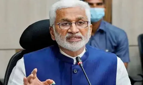 NDA: కేంద్ర బడ్జెట్ పై విజయసాయి రెడ్డి వరుస ట్వీట్లు..