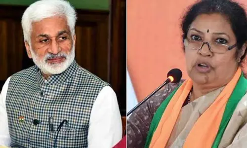 VSR బీజేపీలో చేరతారనే ప్రచారం.. ఎంపీ పురందేశ్వరి రియాక్షన్ ఇదే!