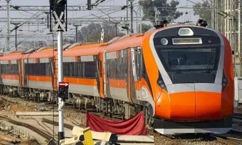 Vande Bharat Train: ప్రపంచంలోనే ఎత్తైన వంతెనపై వందేభారత్ తొలి ట్రయల్ రన్