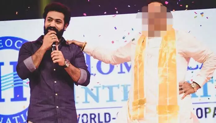 Jr NTR: ఎన్టీఆర్ను ఆ స్టార్ హీరో పిలిచి మరి అంతలా అవమానించాడా? Jr NTR: ఎన్టీఆర్ను ఆ స్టార్ హీరో పిలిచి మరి అంతలా అవమానించాడా?