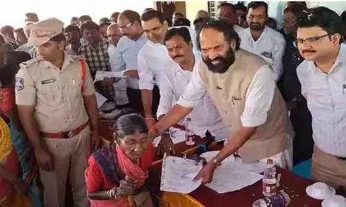Minister Uttam : ప్రజల జీవితాల్లో వెలుగులే కాంగ్రెస్ ప్రభుత్వం లక్ష్యం : మంత్రి ఉత్తమ్