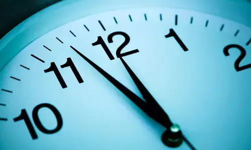 Time Blindness : ఆ విషయంలో టైమ్ వేస్ట్ చేస్తున్నట్లయితే.. మీకు ఈ రోగం ఉన్నట్లే..