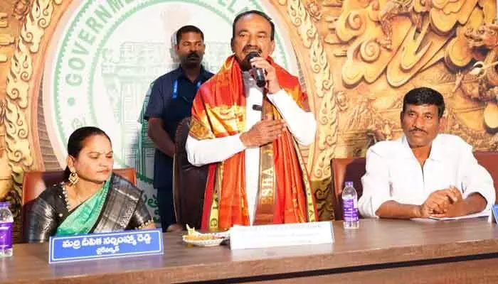 Eatala: ఎన్నికల వరకే రాజకీయ పార్టీలు: ఈటల Eatala: ఎన్నికల వరకే రాజకీయ పార్టీలు: ఈటల