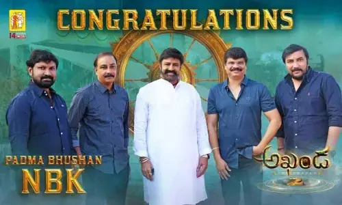 ‘అఖండ 2’ సెట్స్‌లో అడుగు పెట్టిన బాలయ్య..  పద్మ భూషణుడికి గ్రాండ్ వెల్కమ్ చెప్పిన మూవీ టీమ్..(వీడియో)