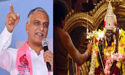 Harish Rao : దేవుళ్ళకు కూడా మొండి చెయ్యి : హరీష్ రావు