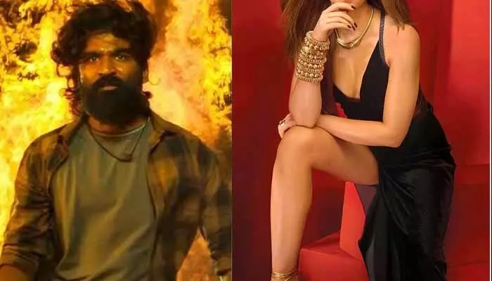 Tere Ishk Main: కొన్ని ప్రేమ కథలు అగ్ని నుంచి పుట్టుకొస్తాయి.. ఆకట్టుకుంటున్న హీరోయిన్ ఫస్ట్ లుక్ గ్లింప్స్ Tere Ishk Main: కొన్ని ప్రేమ కథలు అగ్ని నుంచి పుట్టుకొస్తాయి.. ఆకట్టుకుంటున్న హీరోయిన్ ఫస్ట్ లుక్ గ్లింప్స్