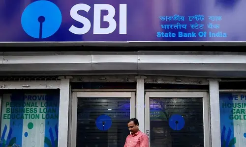 SBI Recruitment 2025:రాత పరీక్ష  లేకుండా లక్ష జీతంతో ఉద్యోగాలు.. దరఖాస్తులు ఎప్పటి నుంచంటే?