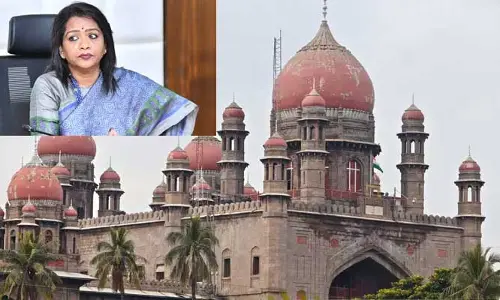 Hyderabad : హైదరాబాద్ మేయర్ గద్వాల విజయలక్ష్మికి మరో షాక్