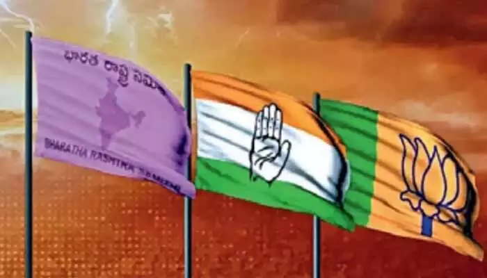 MLC Elections: హాట్ సీట్గా కరీంనగర్ గ్రాడ్యుయేట్ స్థానం.. హోరాహోరీగా జరగనున్న ఎన్నిక MLC Elections: హాట్ సీట్గా కరీంనగర్ గ్రాడ్యుయేట్ స్థానం.. హోరాహోరీగా జరగనున్న ఎన్నిక