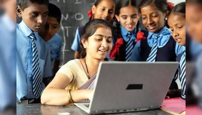 Digital Mode: ఇక పాఠశాల విద్య డిజిటల్ మయం.. ఆ సంస్థతో ప్రభుత్వం ఎంఓయూ Digital Mode: ఇక పాఠశాల విద్య డిజిటల్ మయం.. ఆ సంస్థతో ప్రభుత్వం ఎంఓయూ