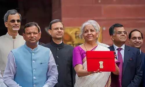 Budget 2025: నిర్మలా మేడం టీమ్‌లో ఈ ఐదుగురే కీలకం.. వాళ్లే బడ్జెట్‌ను తయారు చేసేది.. ఎవరంటే?