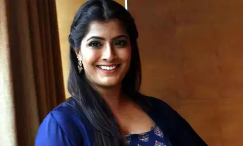 Varalakshmi Sarath Kumar: ఫస్ట్‌లో నాలో అది బాగోలేదు అన్నారు.. ఇప్పుడు అదే నాకు ప్లెస్ అయింది.. హీరోయిన్ ఇంట్రెస్టింగ్ కామెంట్స్