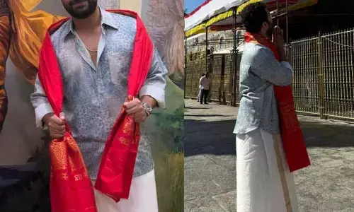 సినిమా హిట్ కావాలని తిరుమల శ్రీవారిని దర్శించుకున్న టాలీవుడ్ యంగ్ హీరో.. ఫొటోలు వైరల్