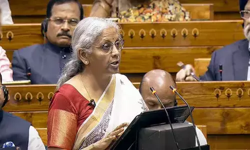 భారీగా ధరలు తగ్గనున్న వస్తువులు ఇవే