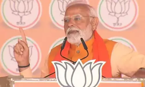 Pm modi: ఢిల్లీ యువతకు ఆప్, కాంగ్రెస్‌లు ద్రోహం చేశాయి..  ప్రధాని మోడీ విమర్శలు