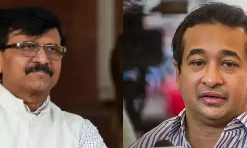 Sanjay Raut: కాంగ్రెస్‌లోకి సంజయ్ రౌత్.. మహారాష్ట్ర రాజకీయాల్లో సంచలనం!