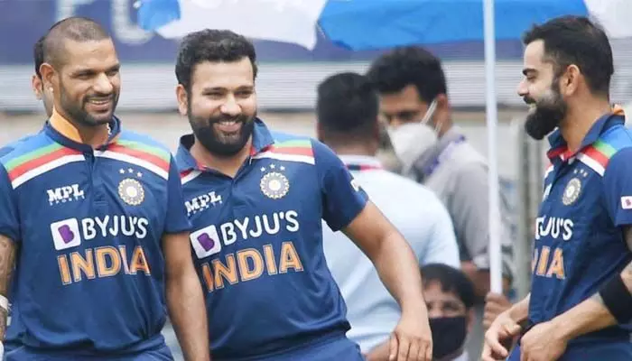 రోహిత్, కోహ్లీకి మద్దతుగా నిలిచిన ధావన్.. వారి సామర్థ్యాలపై అనుమానాలు అక్కర్లేదని కామెంట్ రోహిత్, కోహ్లీకి మద్దతుగా నిలిచిన ధావన్.. వారి సామర్థ్యాలపై అనుమానాలు అక్కర్లేదని కామెంట్