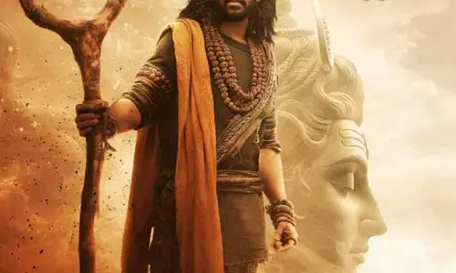 Prabhas: కన్నప్ప నుంచి పాన్ ఇండియా స్టార్ ప్రభాస్ లుక్ రివీల్.. ప్రళయకాల రుద్రగా డార్లింగ్