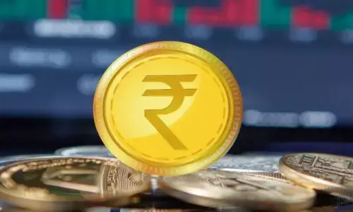 Rupee: రూపాయి విలువపై ఆందోళన లేదు, ఆర్‌బీఐ చూసుకుంటుంది: ఆర్థిక కార్యదర్శి