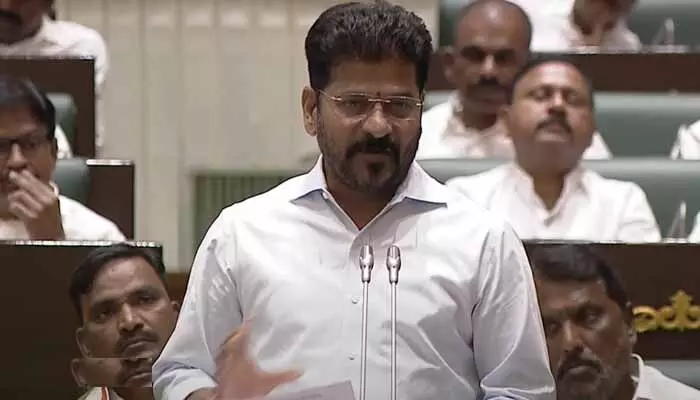 TG Assembly: వెనుకబడిన వర్గాల అభ్యున్నతికే కులగణన.. అసెంబ్లీలో సీఎం రేవంత్ కీలక వ్యాఖ్యలు TG Assembly: వెనుకబడిన వర్గాల అభ్యున్నతికే కులగణన.. అసెంబ్లీలో సీఎం రేవంత్ కీలక వ్యాఖ్యలు