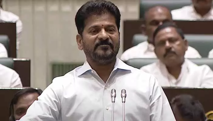 CM Revanth Reddy: కుల గణనలో ఎలాంటి పొరపాట్లు జరగలే.. సీఎం రేవంత్ హాట్ కామెంట్స్ CM Revanth Reddy: కుల గణనలో ఎలాంటి పొరపాట్లు జరగలే.. సీఎం రేవంత్ హాట్ కామెంట్స్