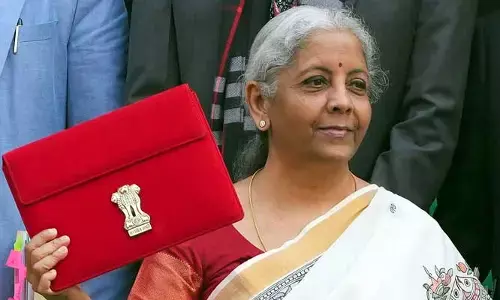 సామాజిక సంక్షేమానికి తగ్గిన కేటాయింపులు