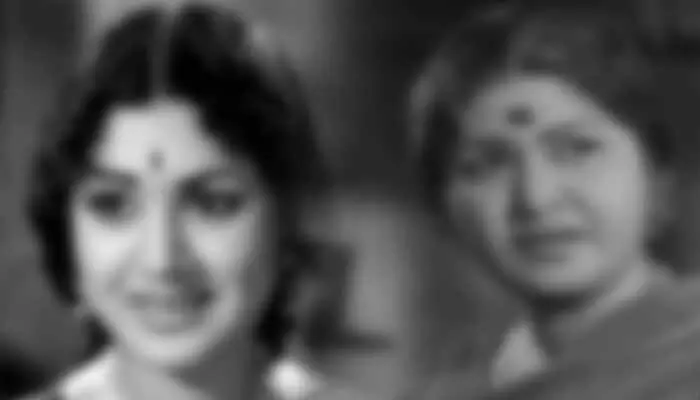 సినీ ఇండస్ట్రీలో తీవ్ర విషాదం.. ప్రముఖ నటి కన్నుమూత సినీ ఇండస్ట్రీలో తీవ్ర విషాదం.. ప్రముఖ నటి కన్నుమూత